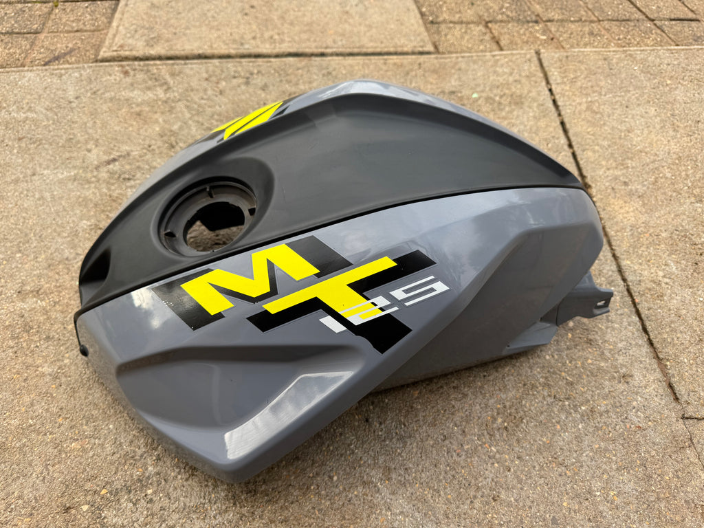 Coque reservoir Yamaha MT125