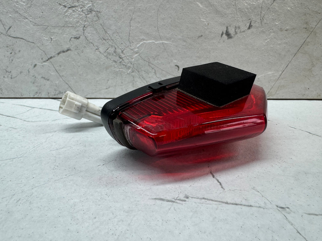 Feu arrière Yamaha YZF R125 Phase 2