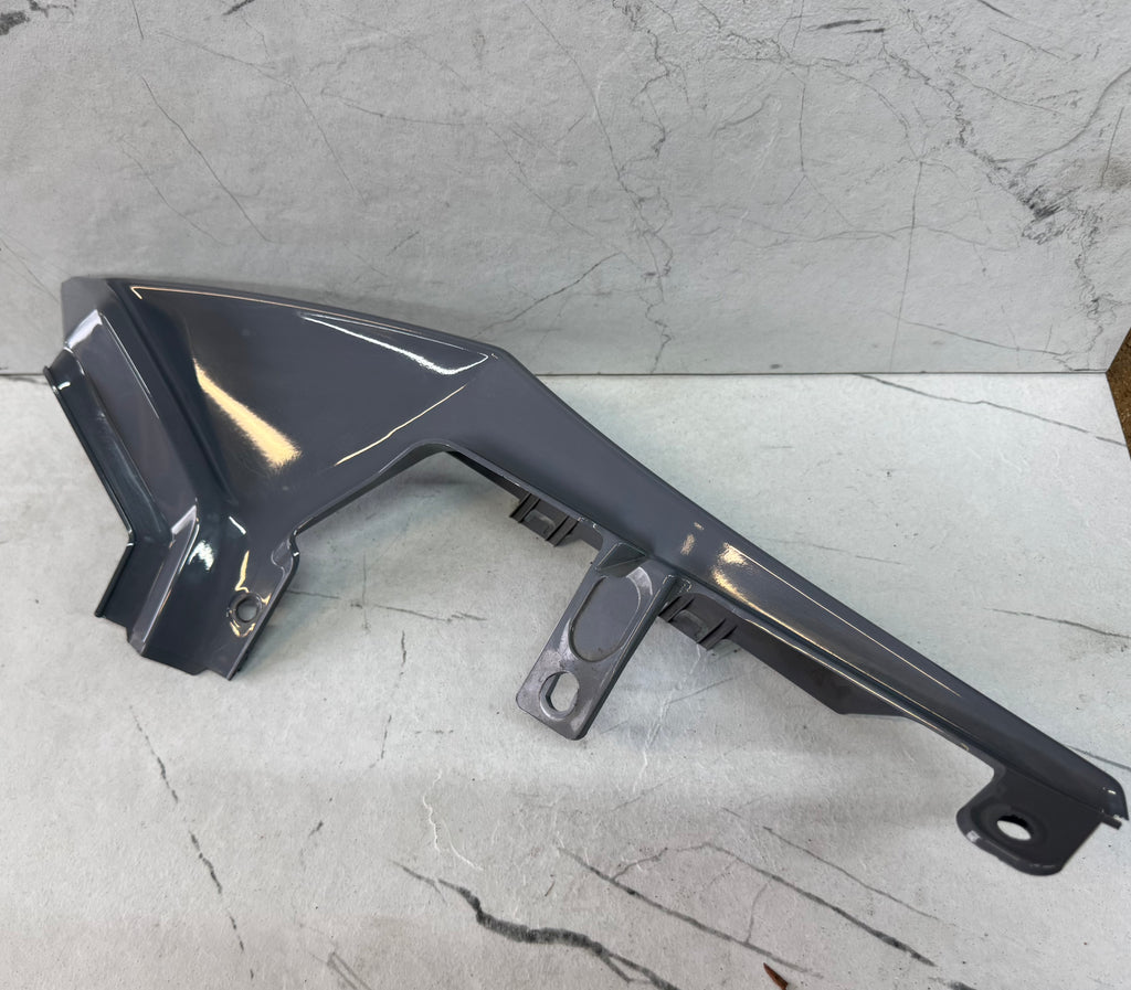 Flanc arrière G Yamaha MT125