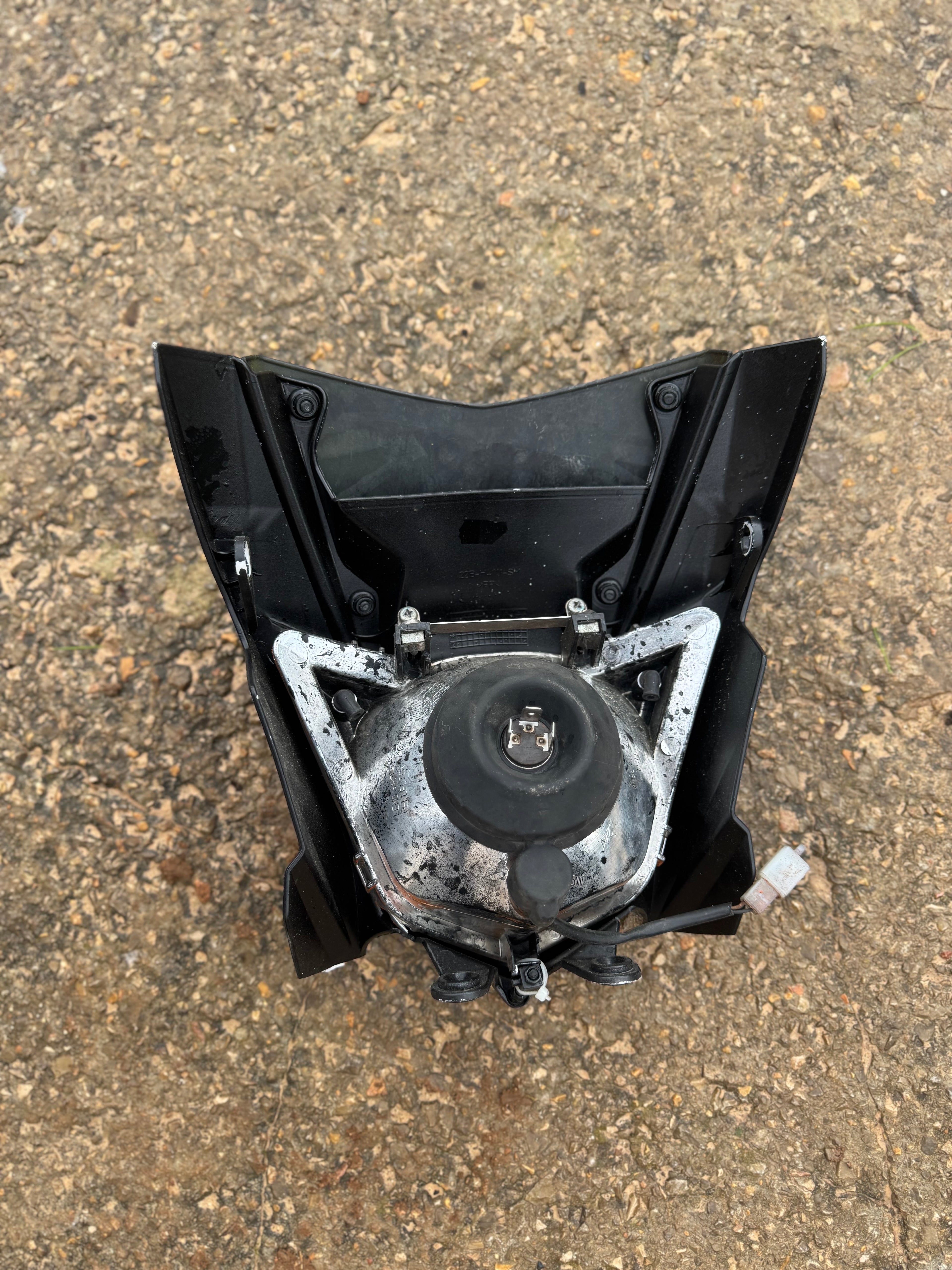 Plaque phare Yamaha 125 WRX