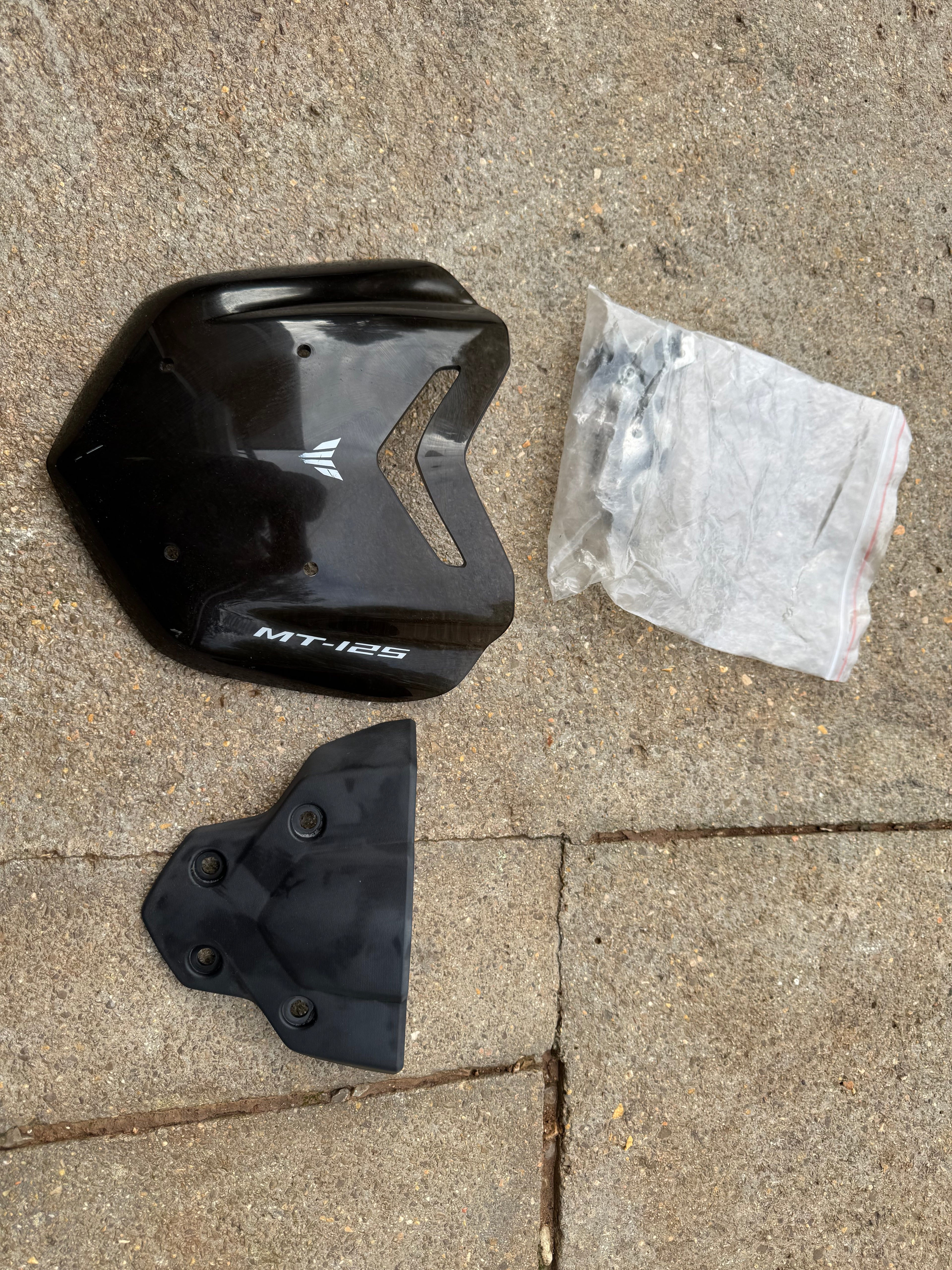 Cache protection compteur Yamaha MT125