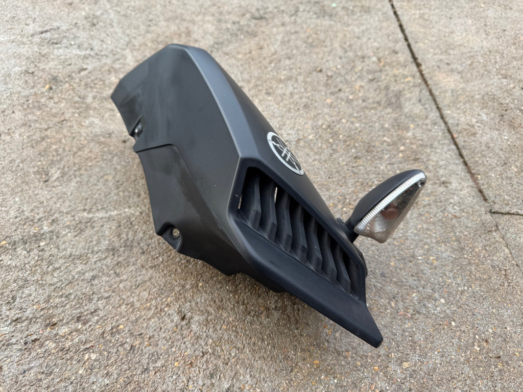 Carénage avant G Yamaha MT125