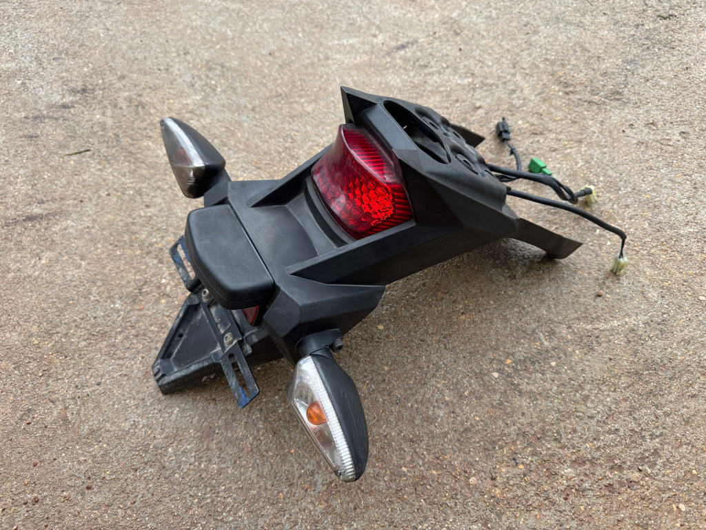 Support plaque immatriculation Yamaha 125 WRX