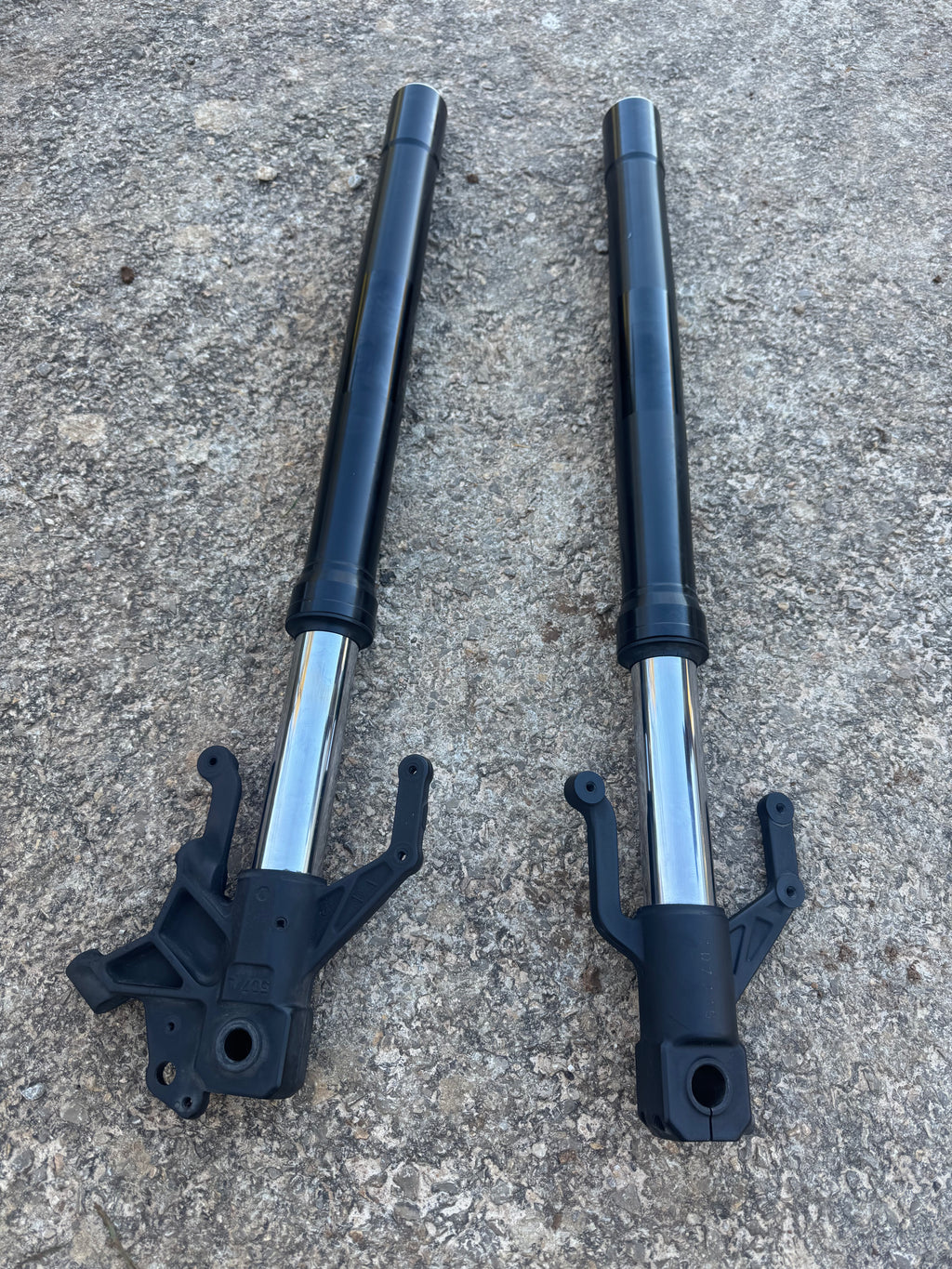 Fourche Yamaha MT125