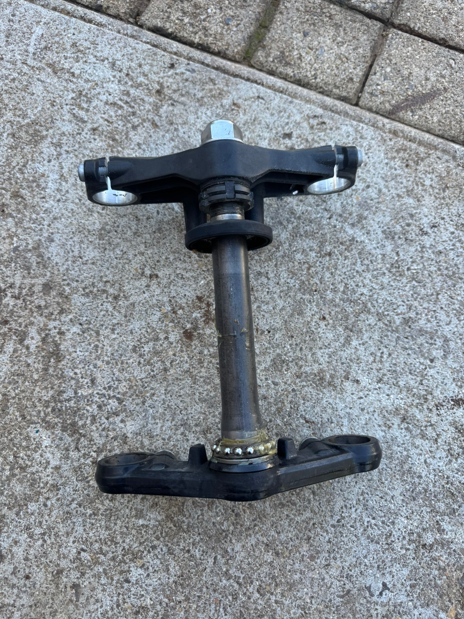 Te de fourche Yamaha YZF R125 Phase 1