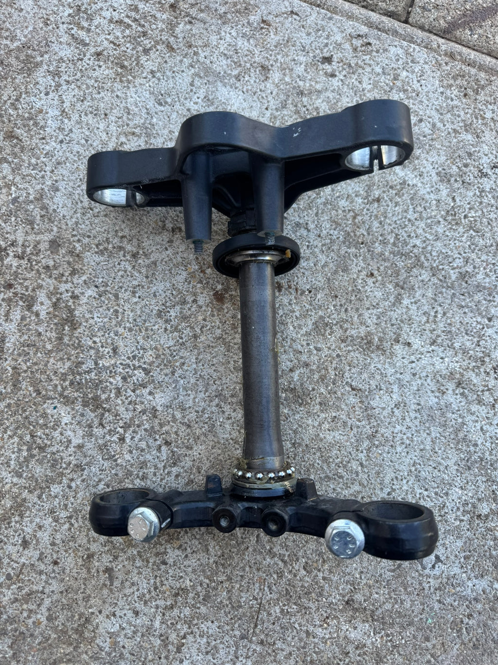 Te de fourche Yamaha YZF R125 Phase 1