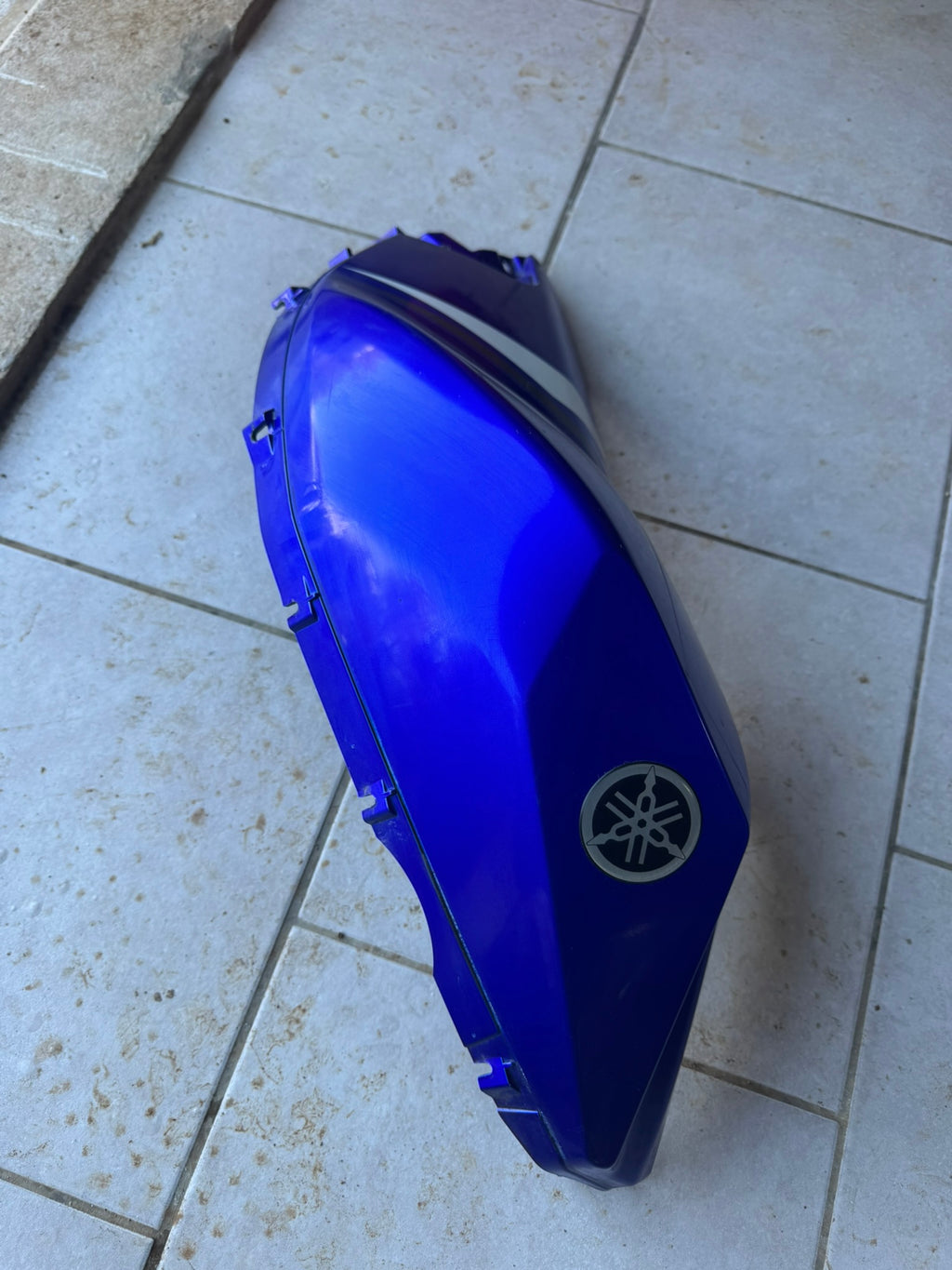 Carénage G réservoir Yamaha YZF R125 Phase 1
