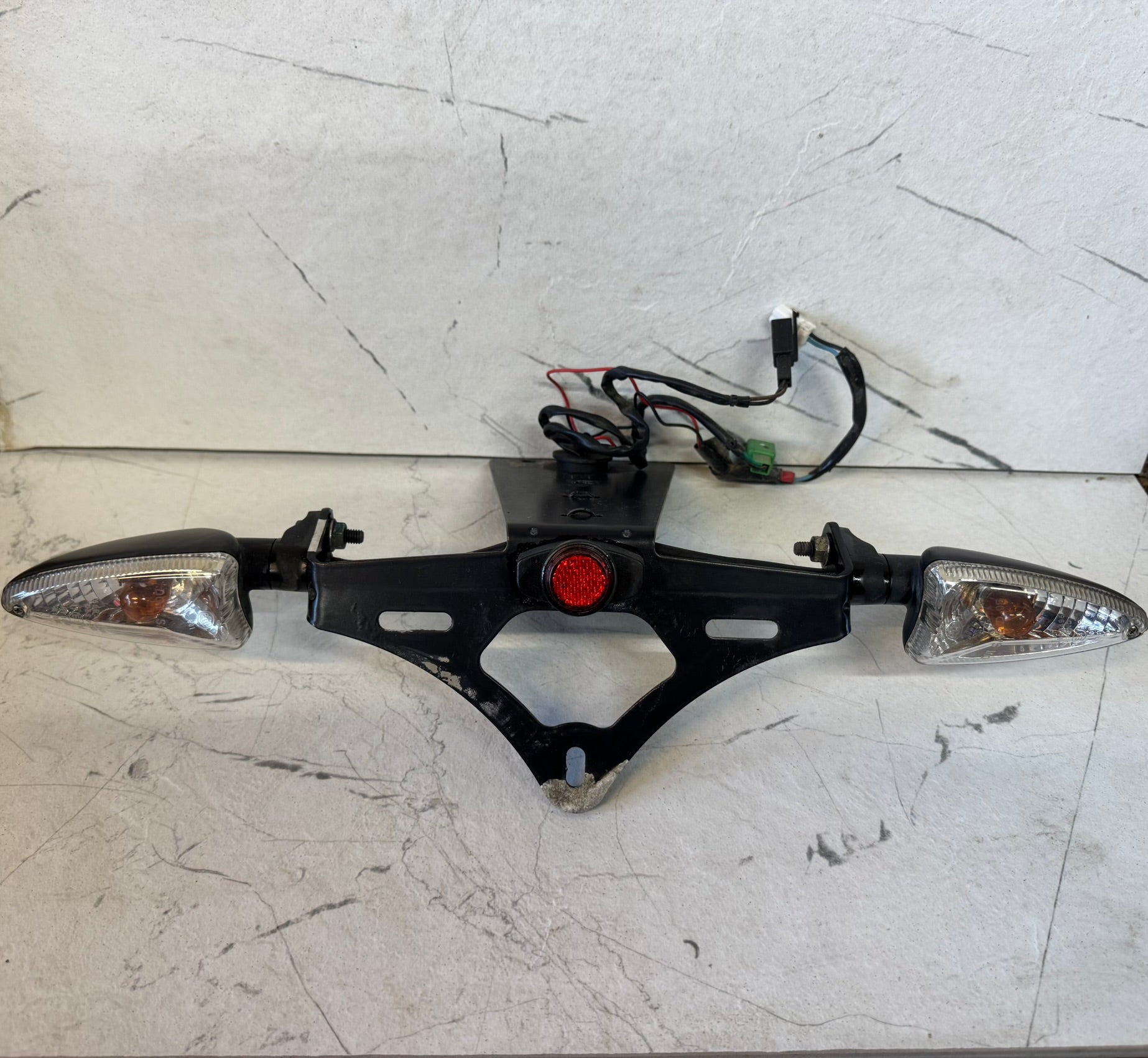 Support plaque immatriculation Yamaha YZF R125 Phase 2