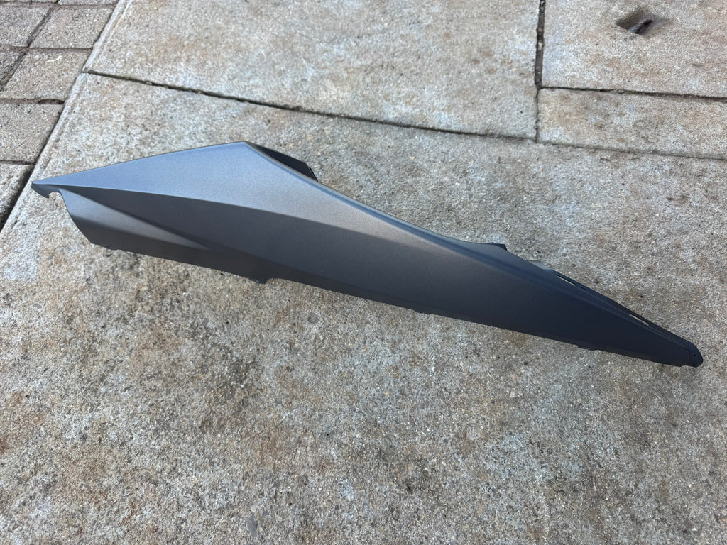 Flanc arrière D Yamaha YZF R125 Phase 2